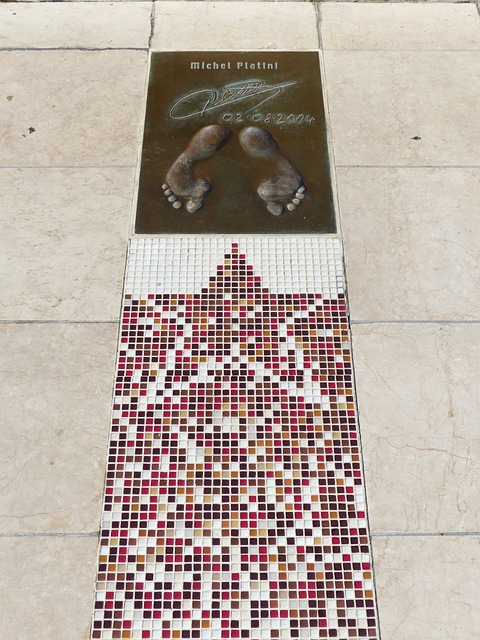 在他的带领 在他的带领